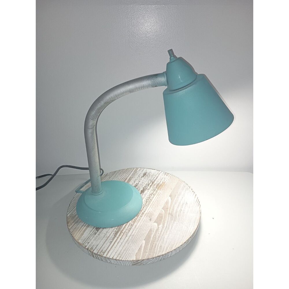 Adjustable Desk Lamp: Aqua Marine Blue / Silver Lamp, On/Off Switch on Lamp Head